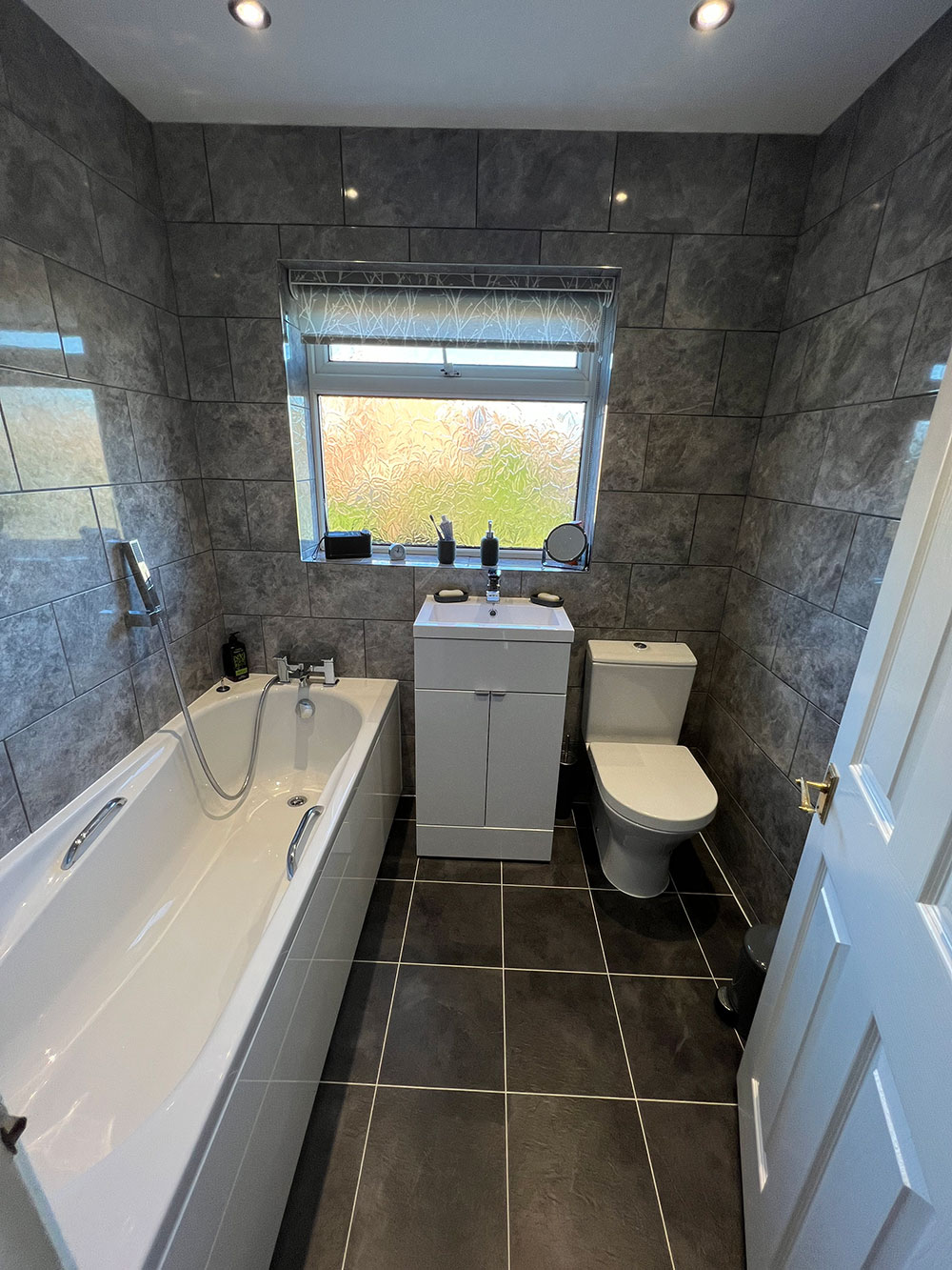 New Bathroom Installation – Chislehurst | Everest Heating & Plumbing