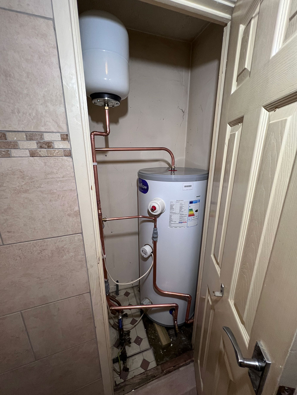 Unvented Cylinder Installation Dartford Everest Heating & Plumbing